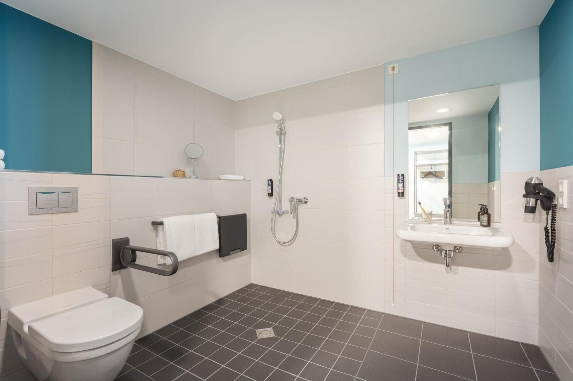 Holiday Inn - The Niu, Seven Dusseldorf Ost By Ihg エクステリア 写真